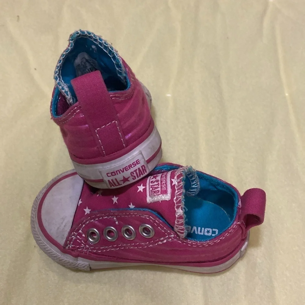 Converse size toddler